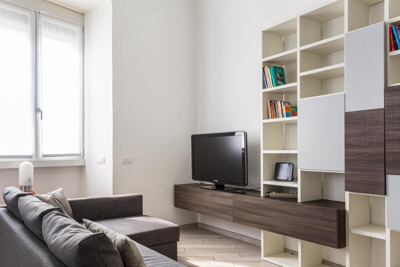 Spacious Retreat Steps From Lambrate Metro- Via Pacini Milano Exteriör bild