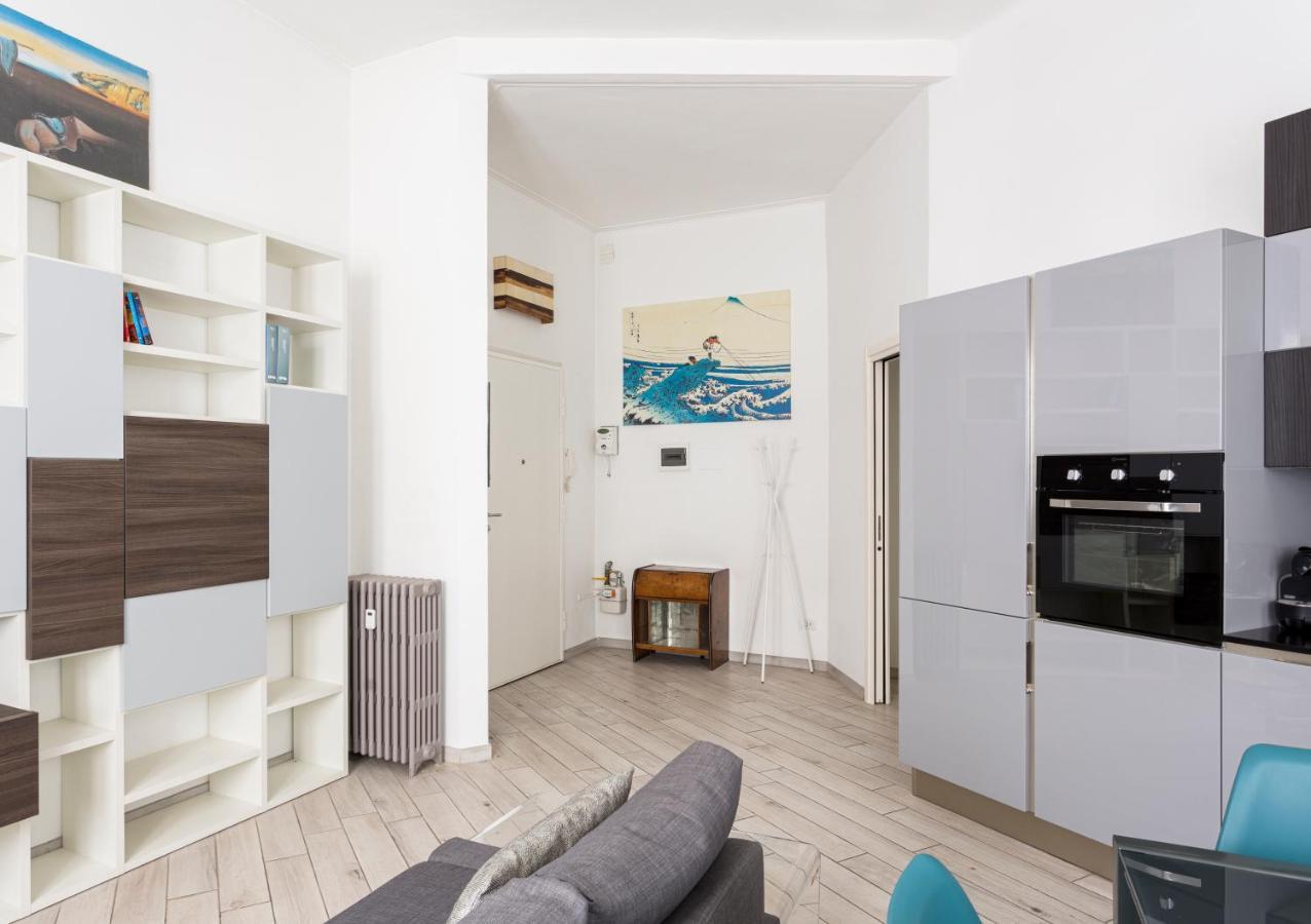 Spacious Retreat Steps From Lambrate Metro- Via Pacini Milano Exteriör bild